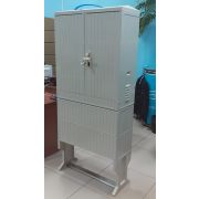 Щит с фундаментом из полиэстера 880х800х320 (ВхШхГ) IP54